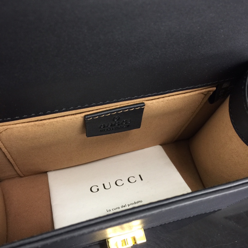 Gucci Satchel Bags